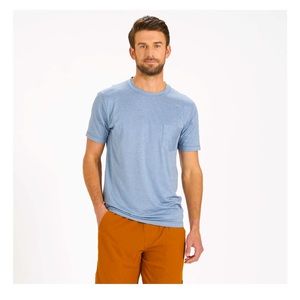 Vuori “Tradewind Performance Tee”
